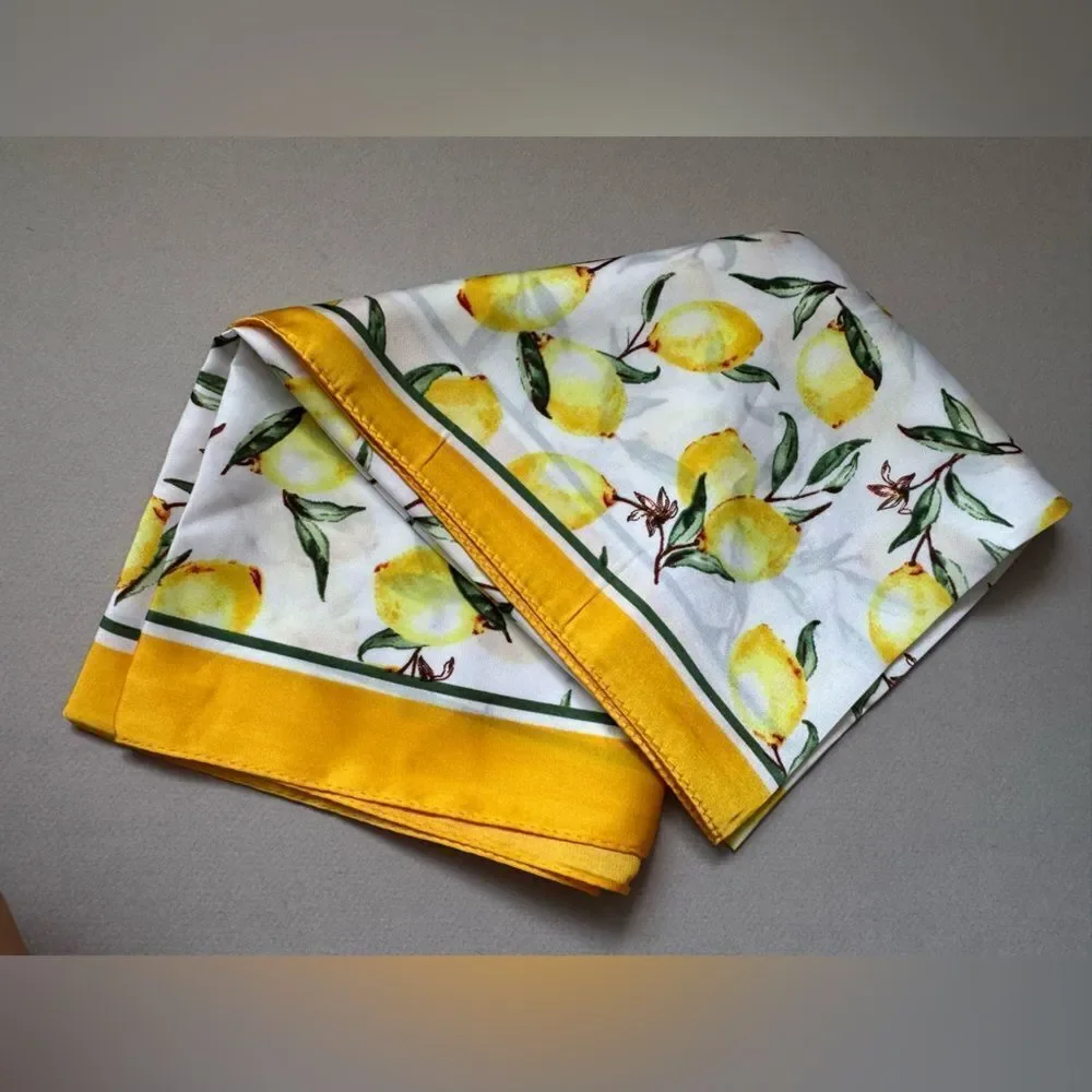 Lemon Print Scarf M553